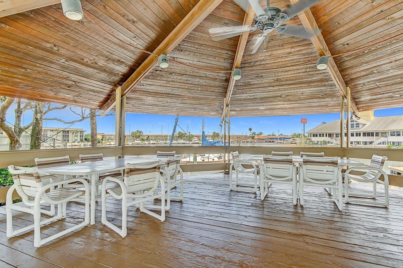Image 45 of 57 For 4939 Floramar Terrace 410