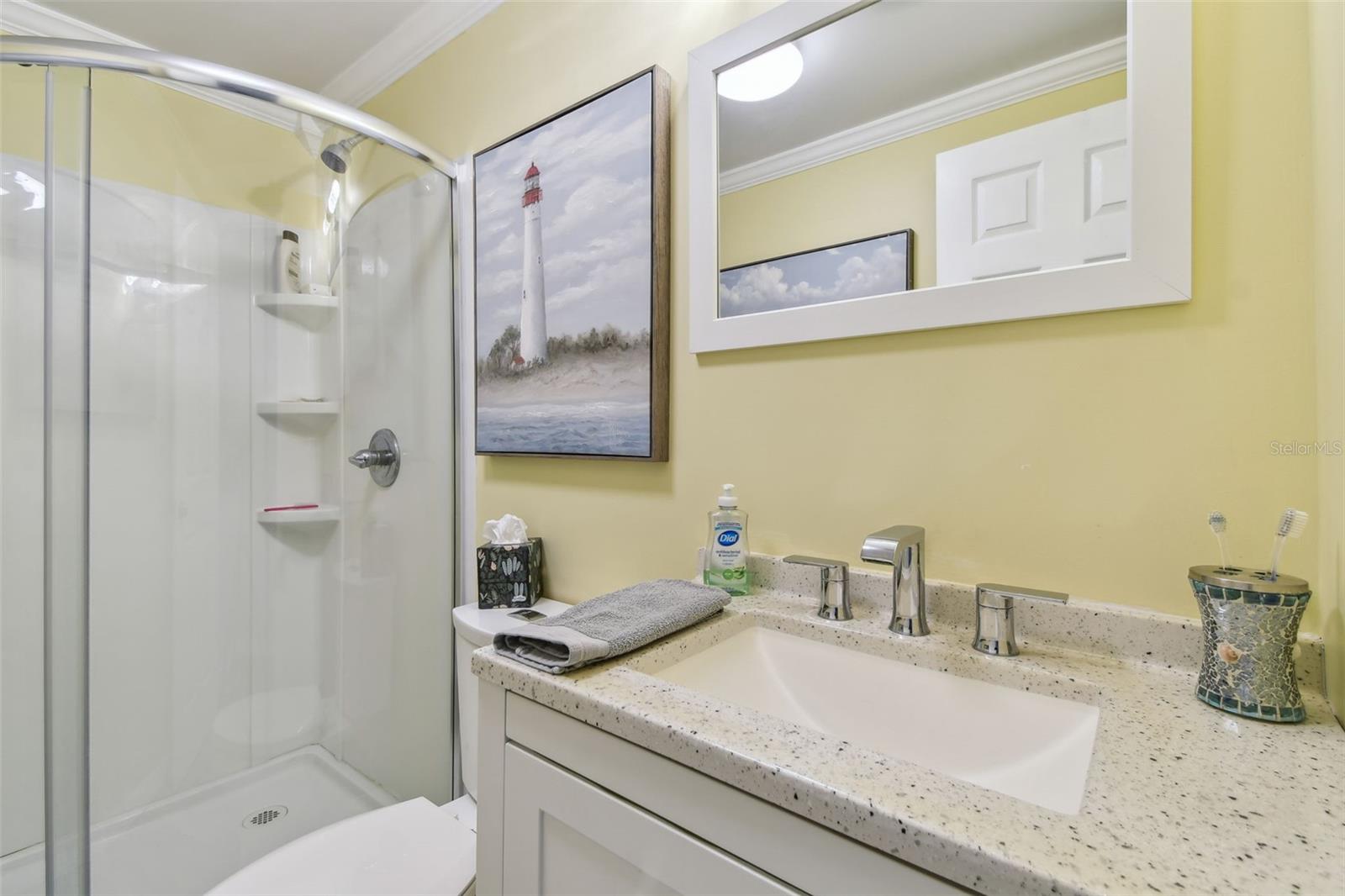 Image 35 of 82 For 12651 Seminole Boulevard 2i