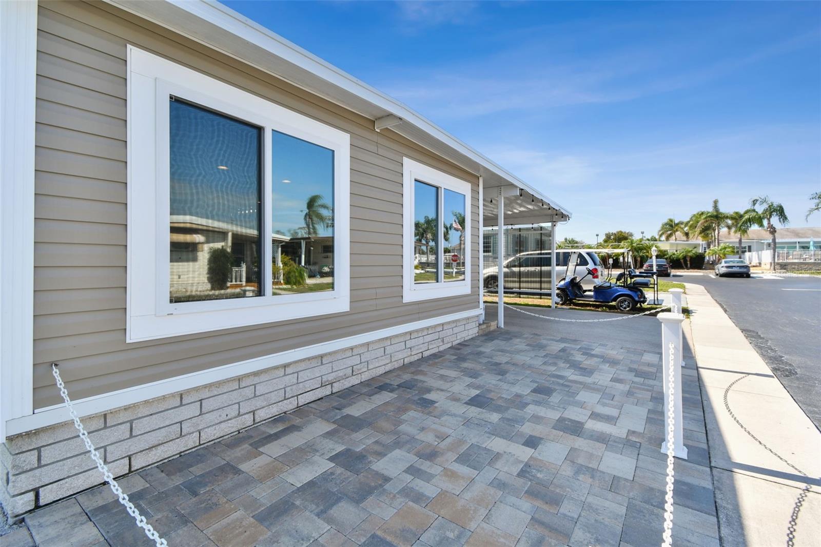 Image 6 of 82 For 12651 Seminole Boulevard 2i