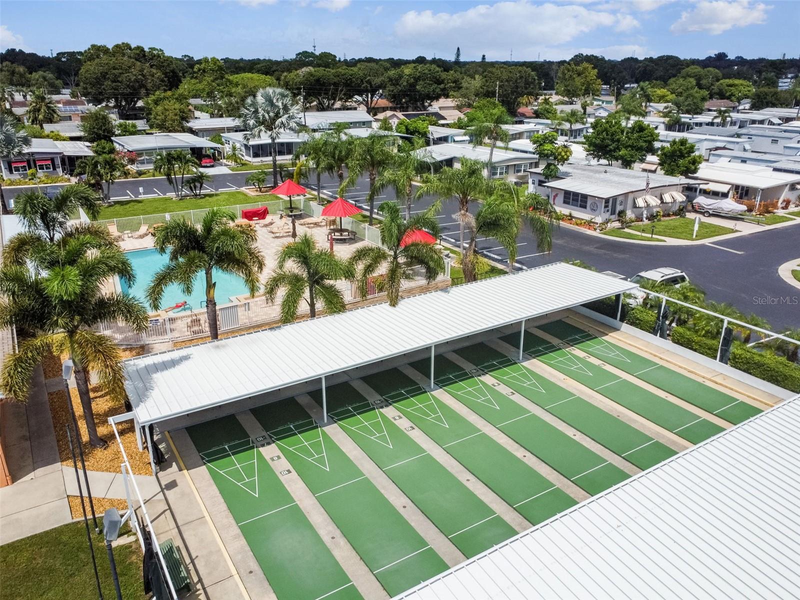 Image 69 of 82 For 12651 Seminole Boulevard 2i