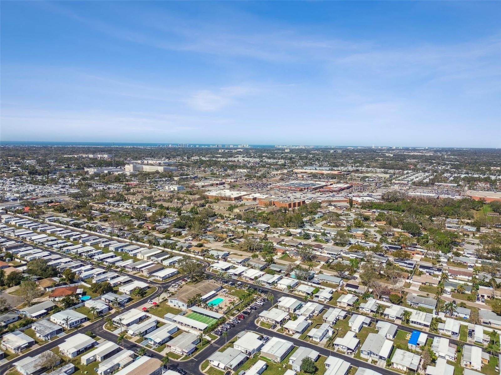 Image 77 of 82 For 12651 Seminole Boulevard 2i