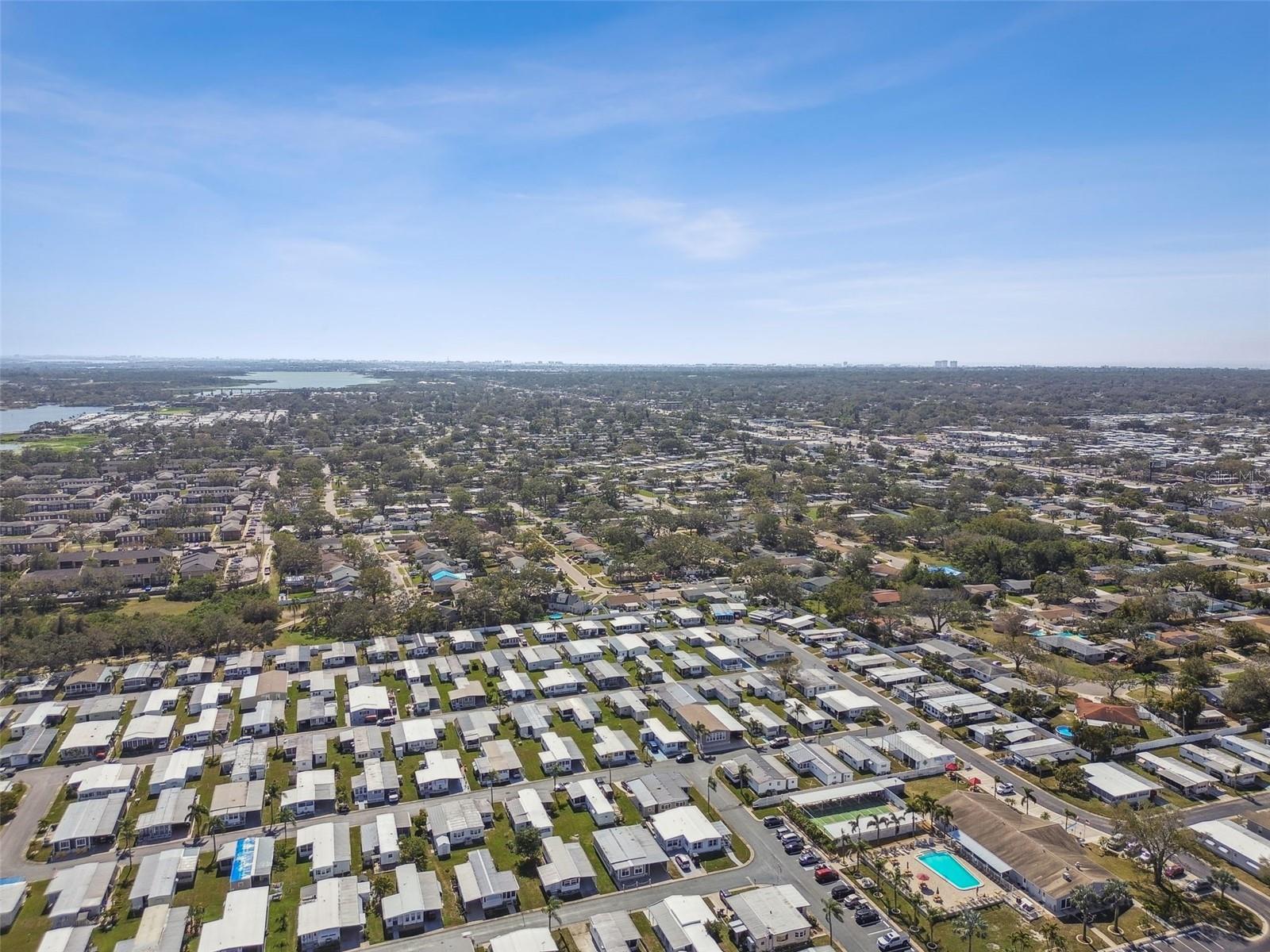 Image 78 of 82 For 12651 Seminole Boulevard 2i