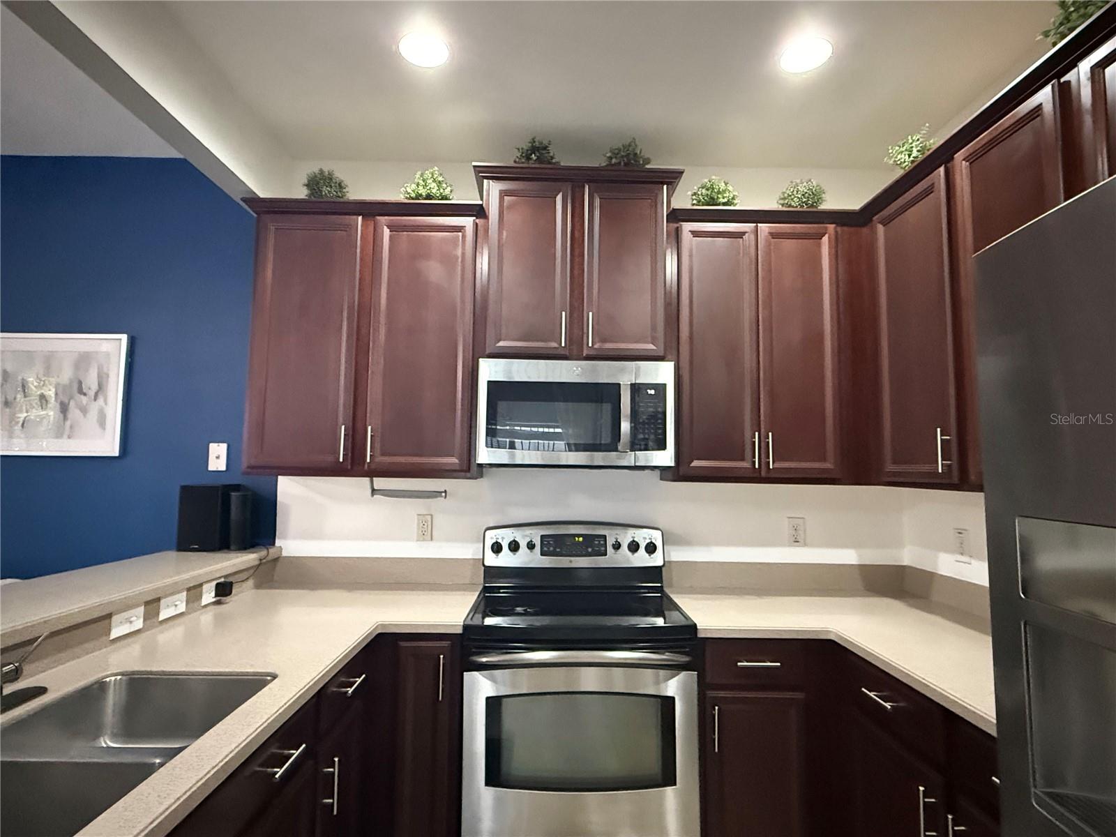 Image 9 of 27 For 2029 Strathmill Drive