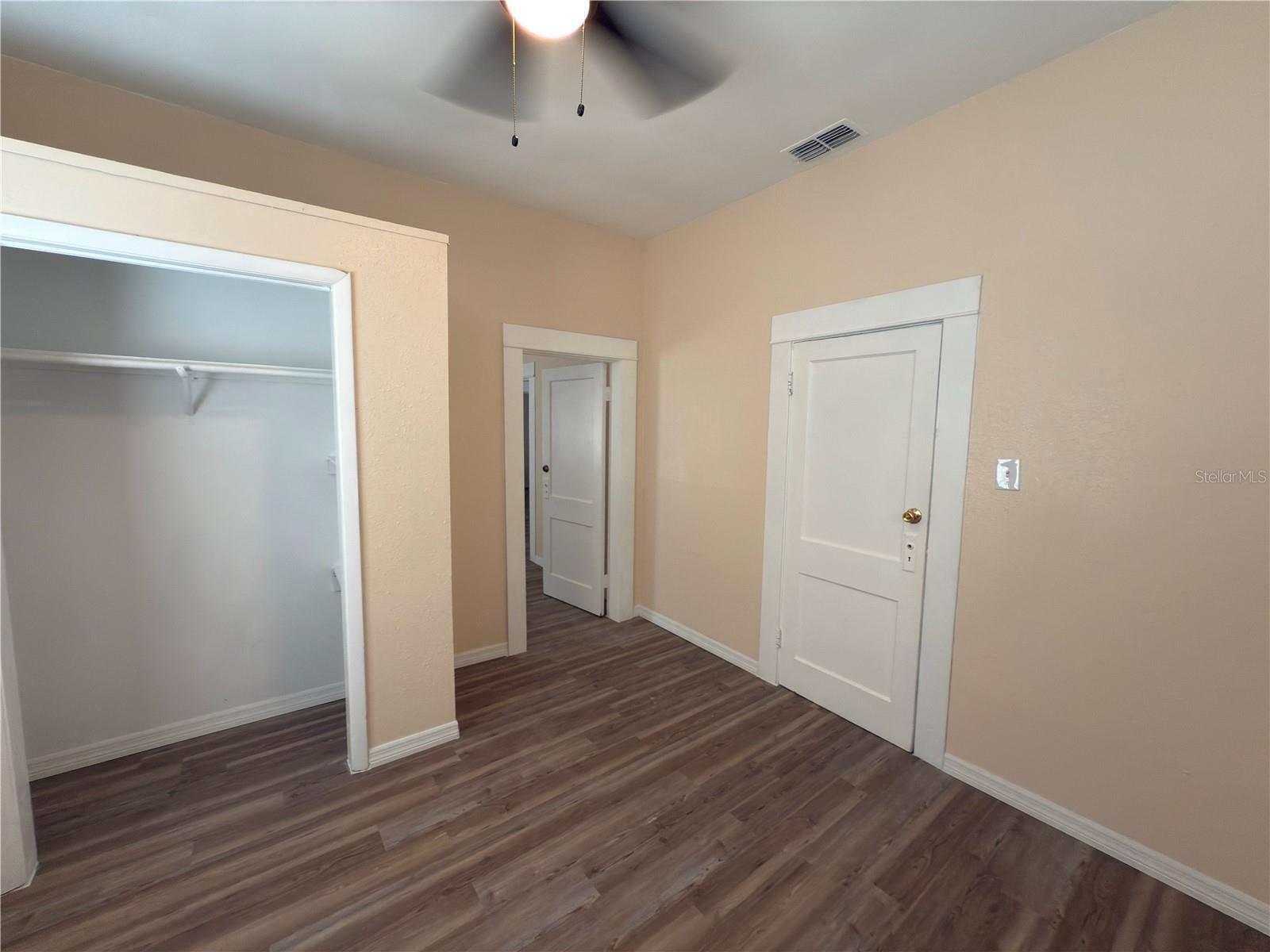 Image 17 of 21 For 2538 W Main Street