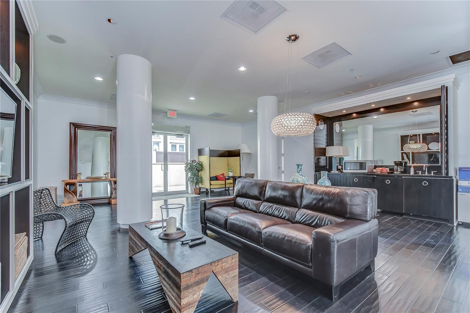 Image 30 of 40 For 1238 Kennedy Boulevard 701