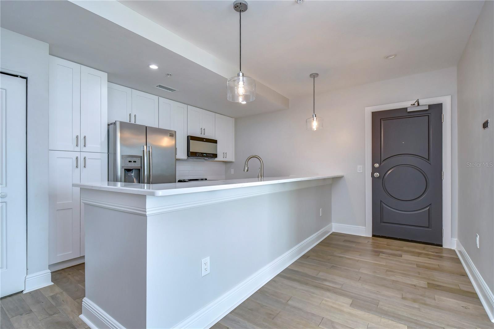 Image 4 of 40 For 1238 Kennedy Boulevard 701