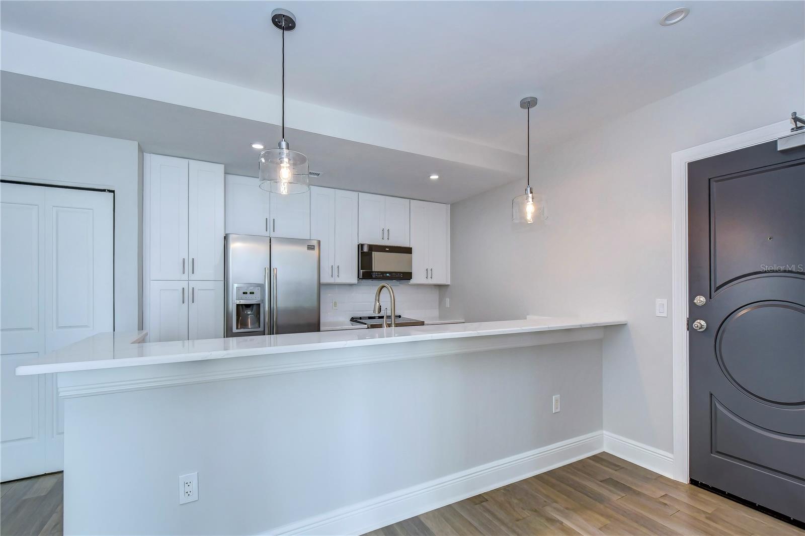 Image 5 of 40 For 1238 Kennedy Boulevard 701