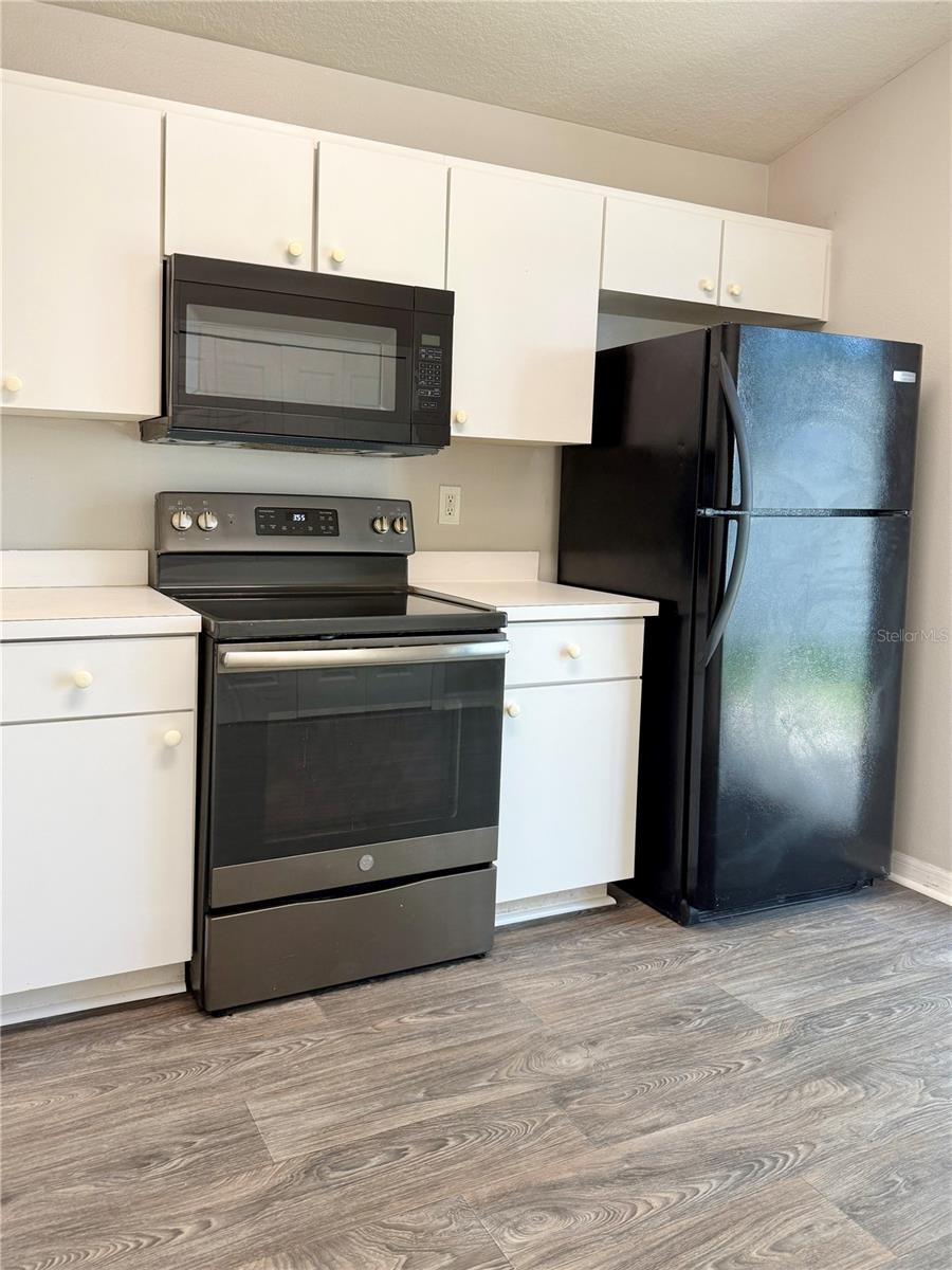 Image 2 of 17 For 28510 Seashell Court