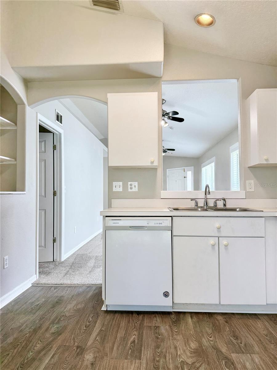 Image 8 of 17 For 28510 Seashell Court