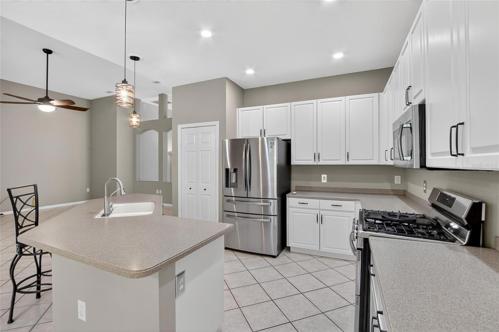 Image 15 of 55 For 15531 Martinmeadow Drive
