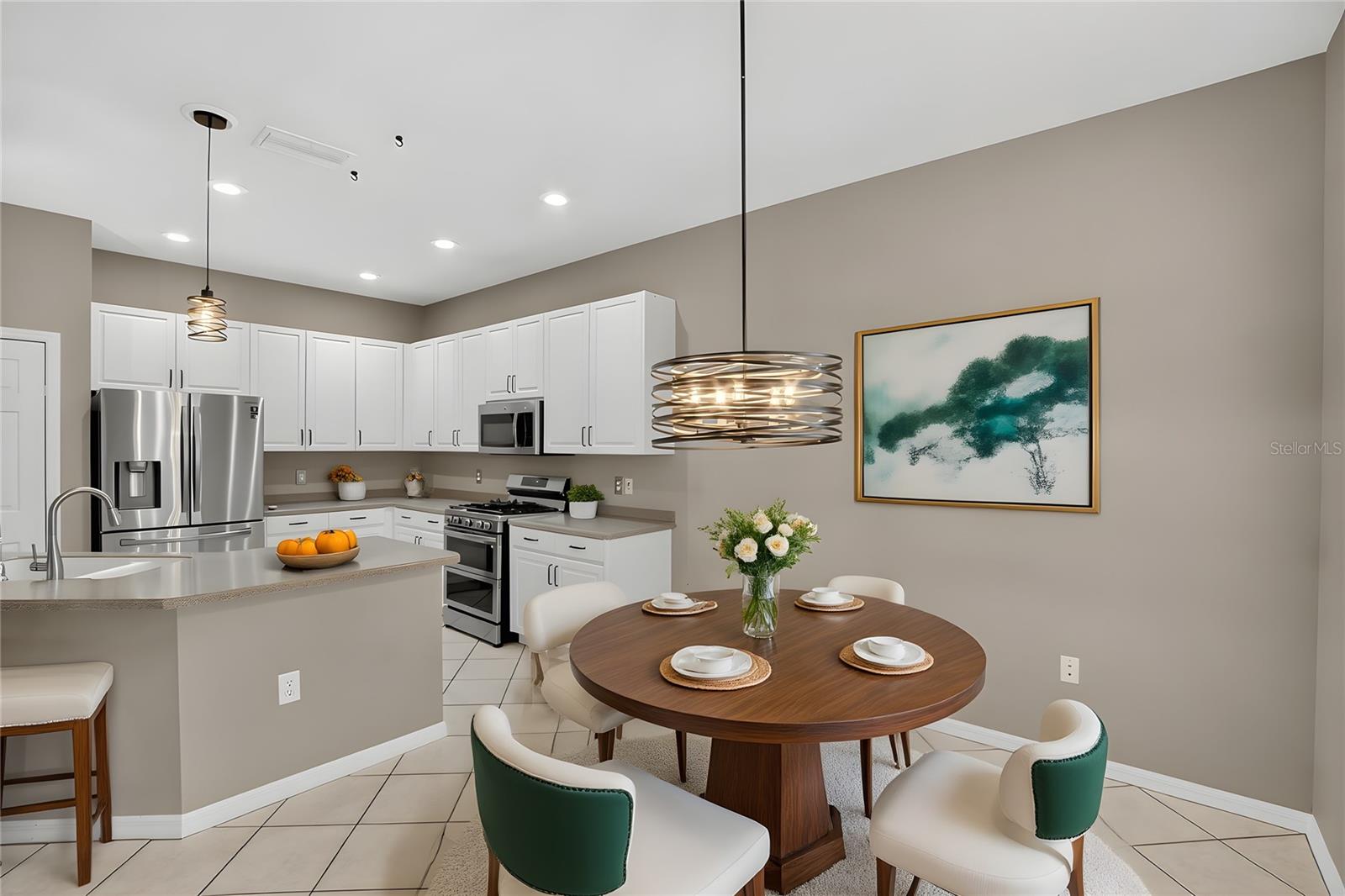 Image 16 of 55 For 15531 Martinmeadow Drive