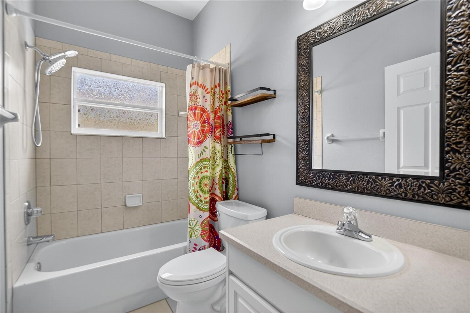 Image 26 of 55 For 15531 Martinmeadow Drive