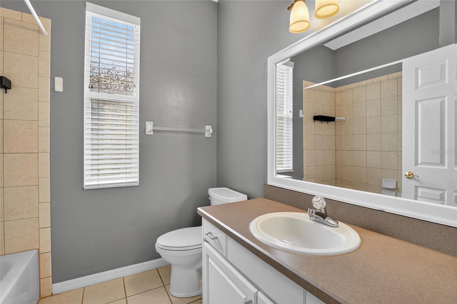 Image 29 of 55 For 15531 Martinmeadow Drive