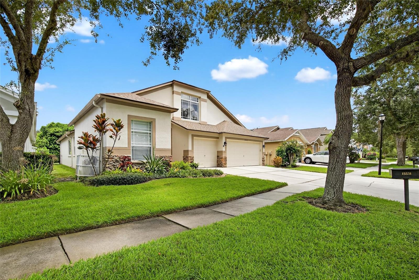 Image 3 of 55 For 15531 Martinmeadow Drive