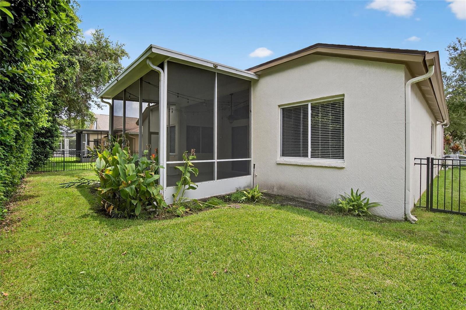 Image 36 of 55 For 15531 Martinmeadow Drive
