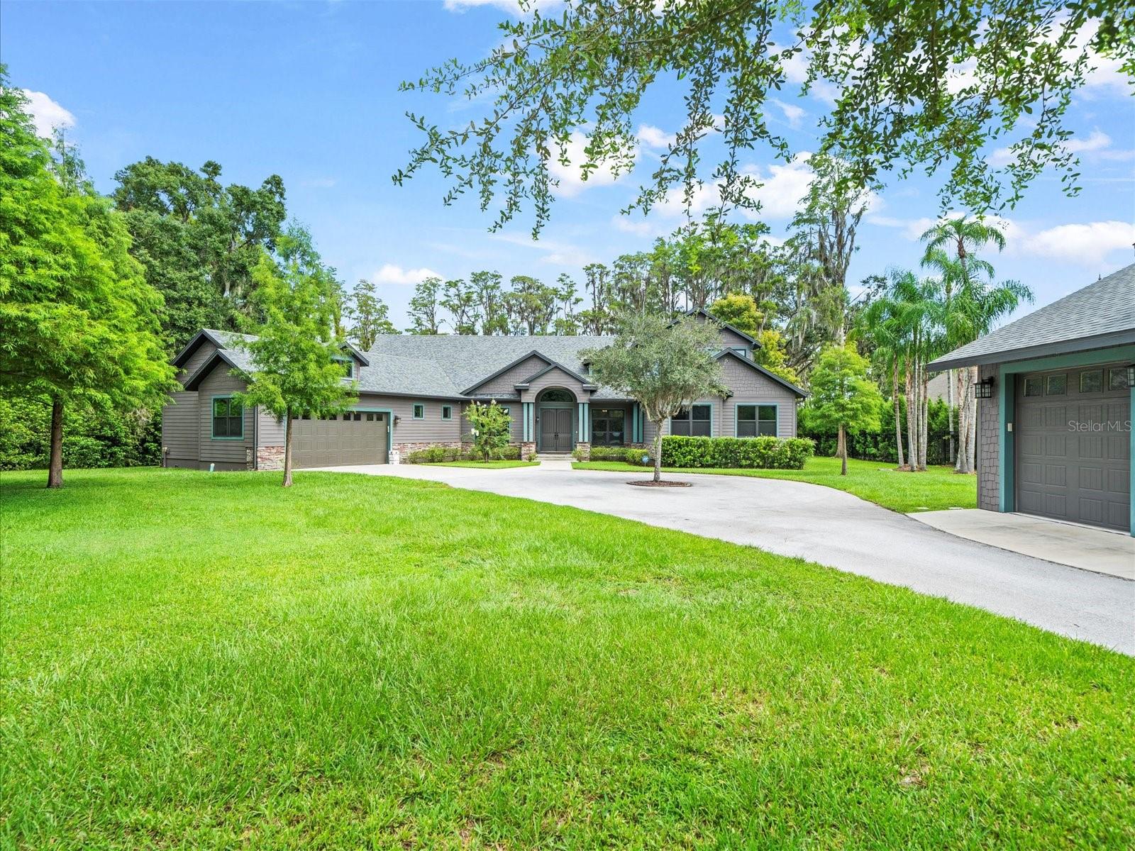 Image 6 of 93 For 16320 Rock Lake Drive