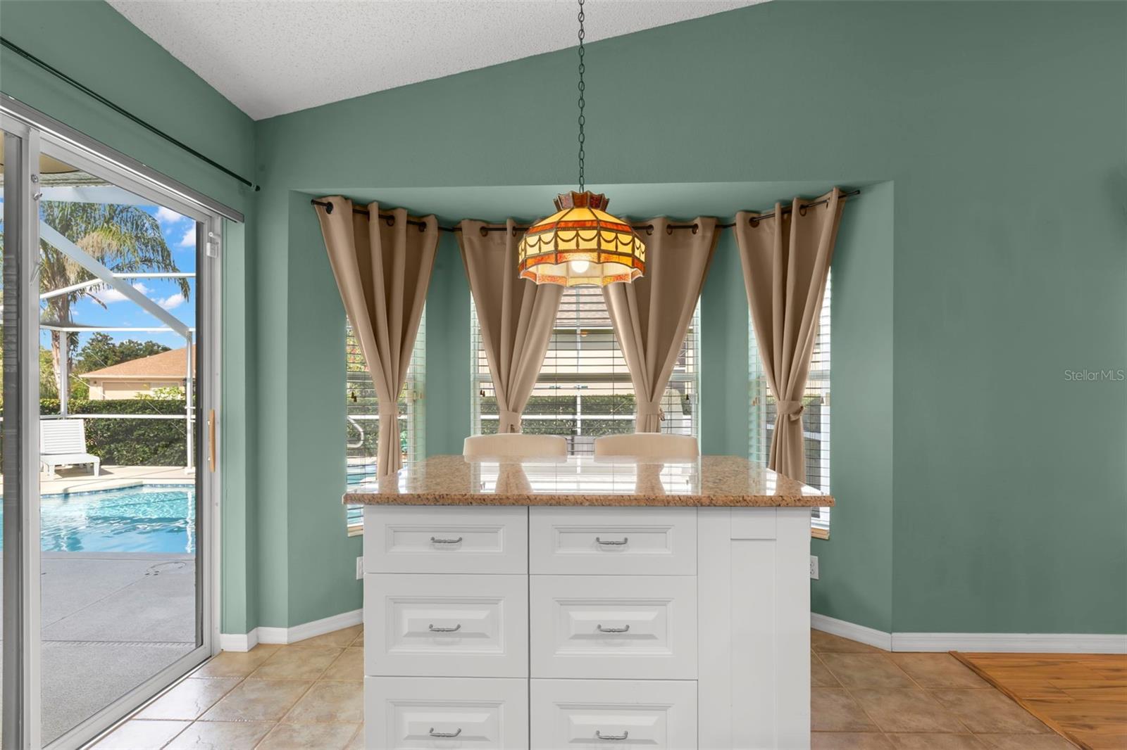 Image 11 of 59 For 18445 Grand Club Drive