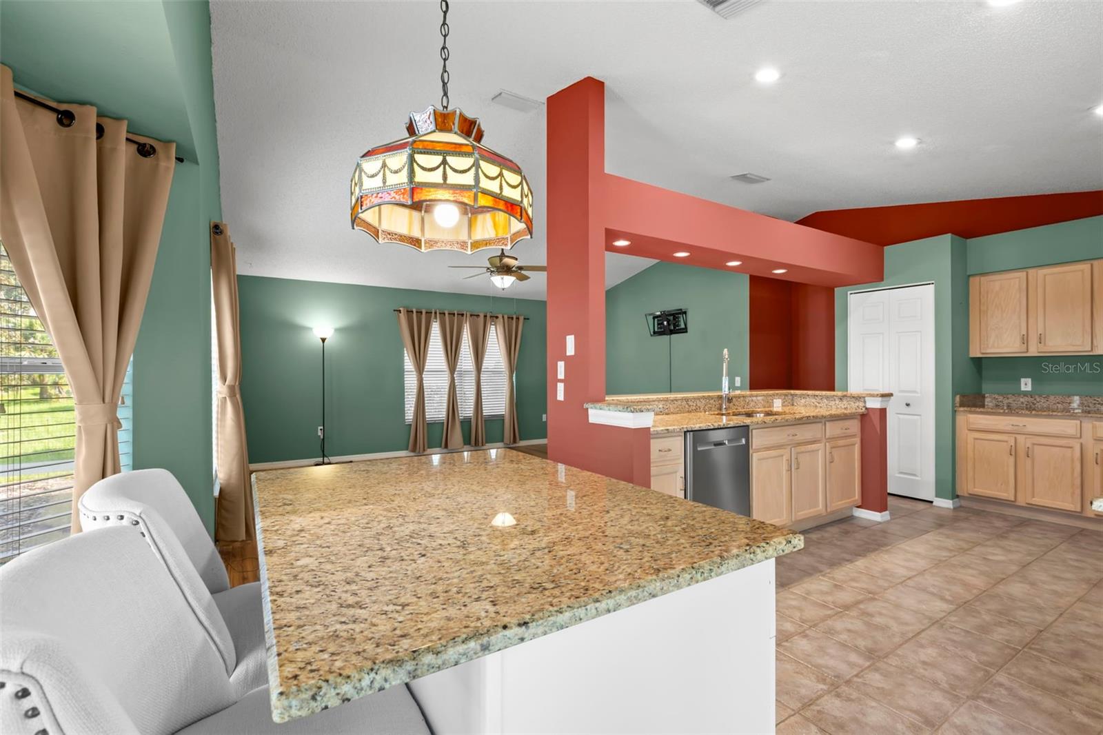 Image 12 of 59 For 18445 Grand Club Drive