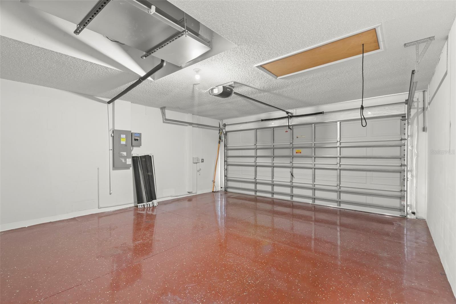 Image 39 of 59 For 18445 Grand Club Drive
