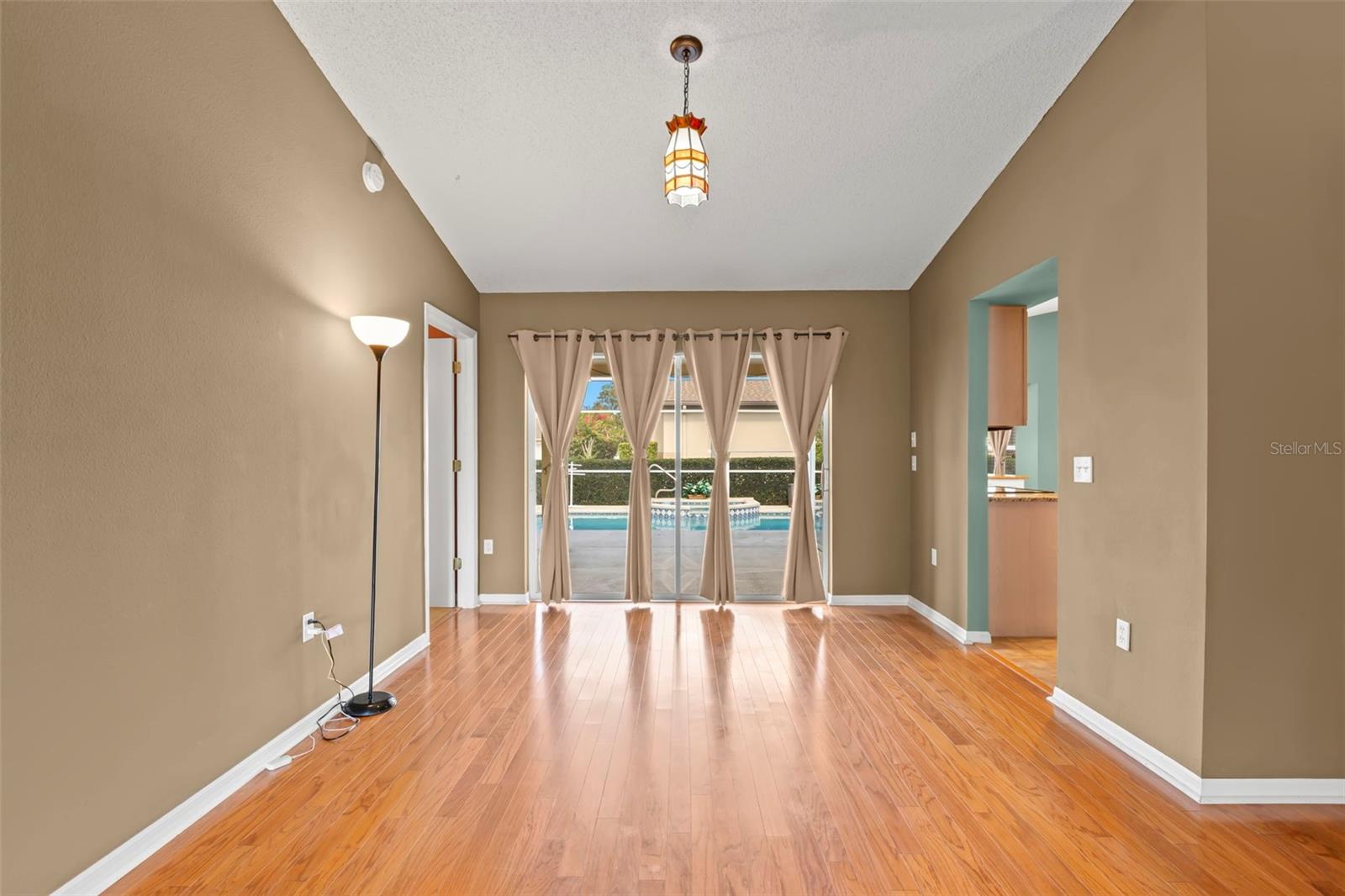 Image 8 of 59 For 18445 Grand Club Drive