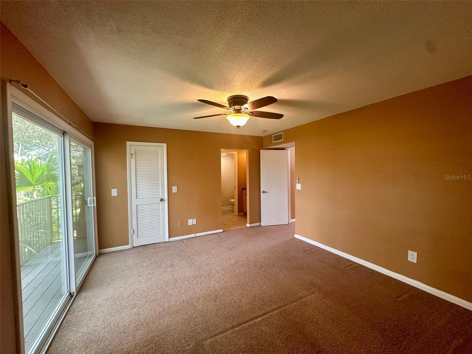 Image 23 of 47 For 10605 Carrollbrook Way