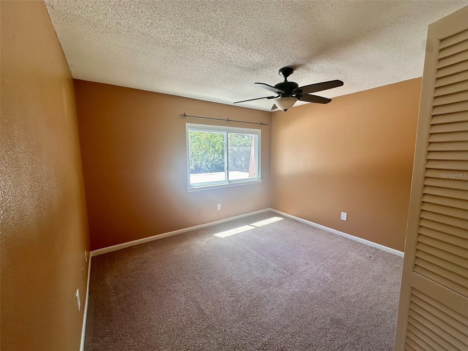 Image 31 of 47 For 10605 Carrollbrook Way