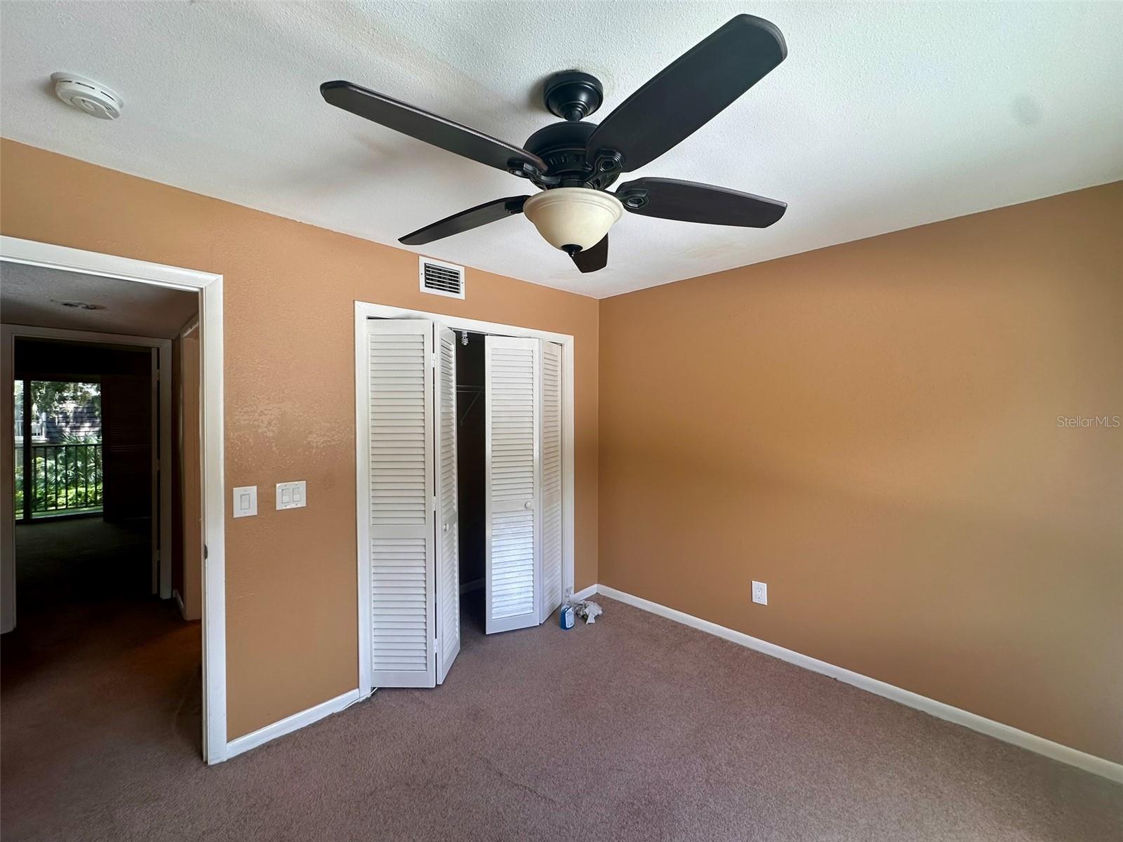 Image 34 of 47 For 10605 Carrollbrook Way