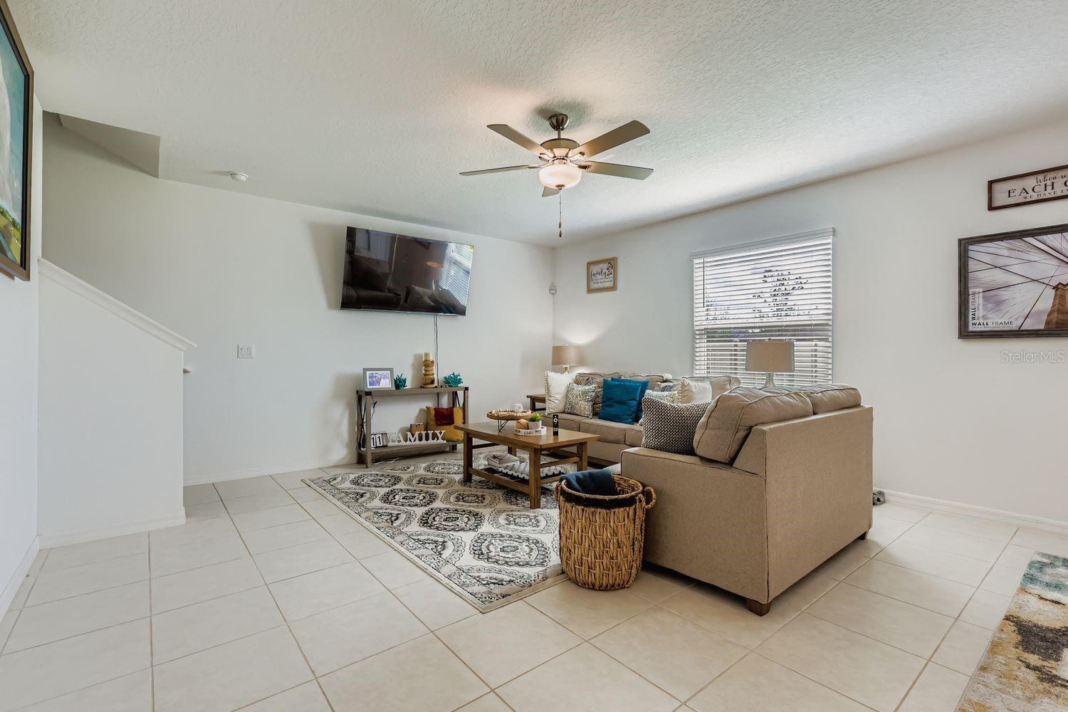 Image 3 of 30 For 3606 Capital Reserve Drive