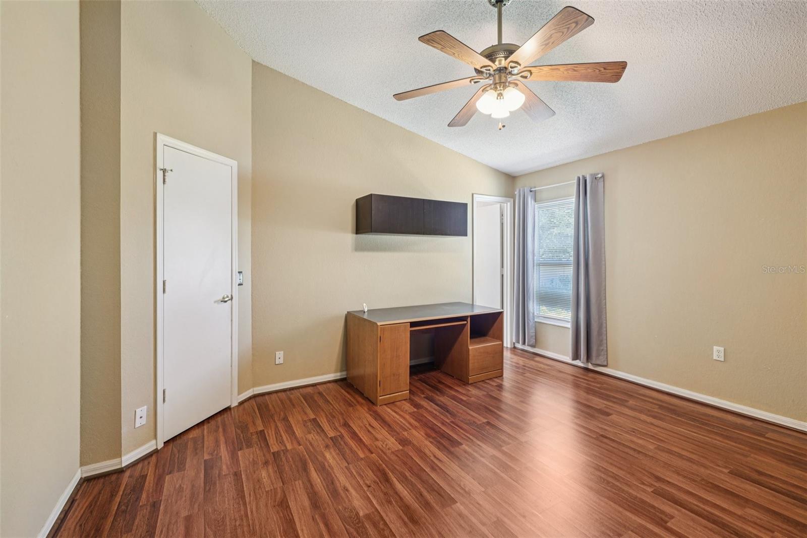 Image 32 of 70 For 2851 Timbercrest Place
