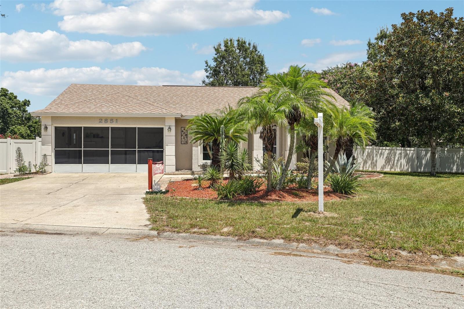 Image 4 of 70 For 2851 Timbercrest Place