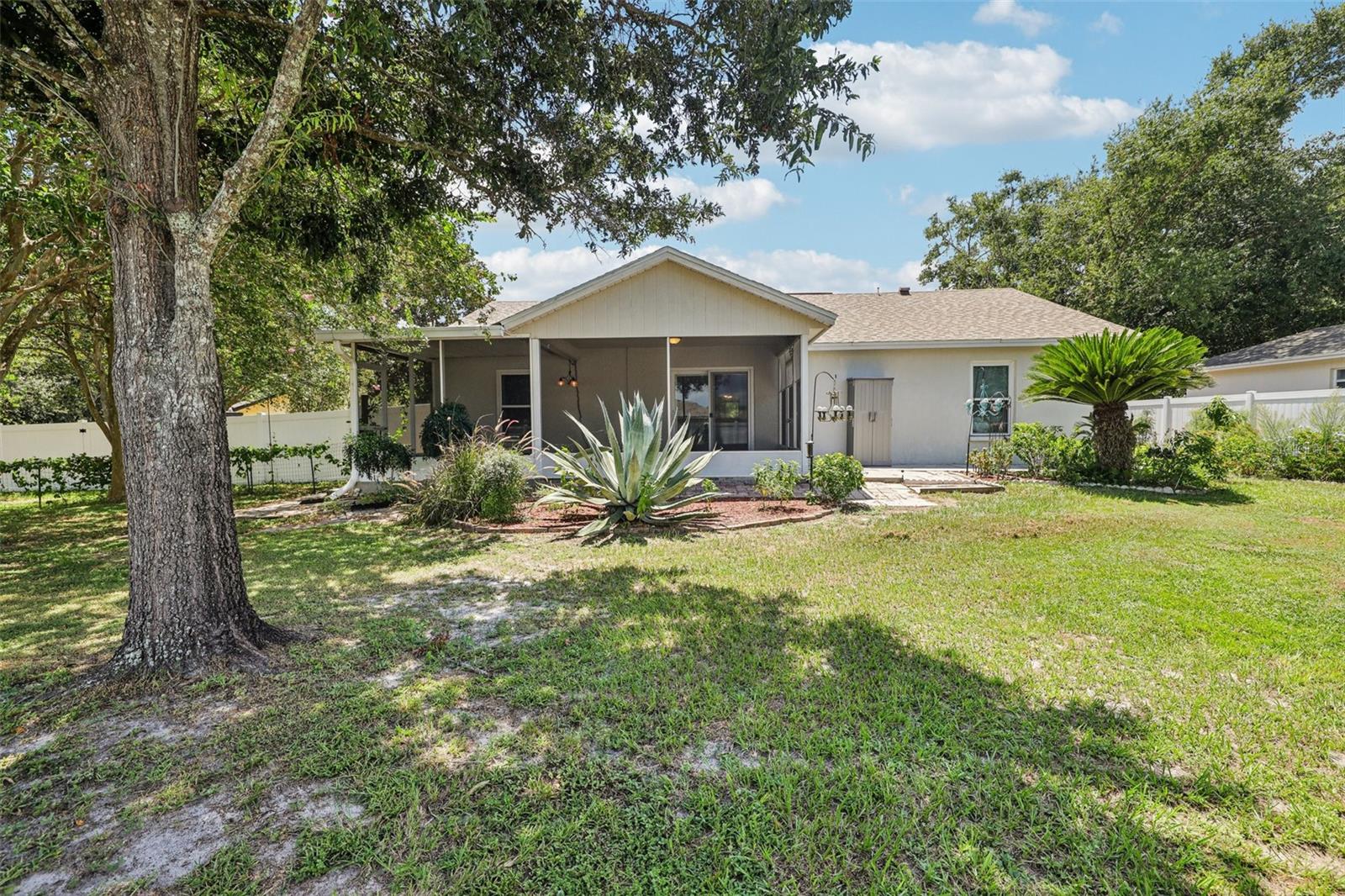 Image 46 of 70 For 2851 Timbercrest Place