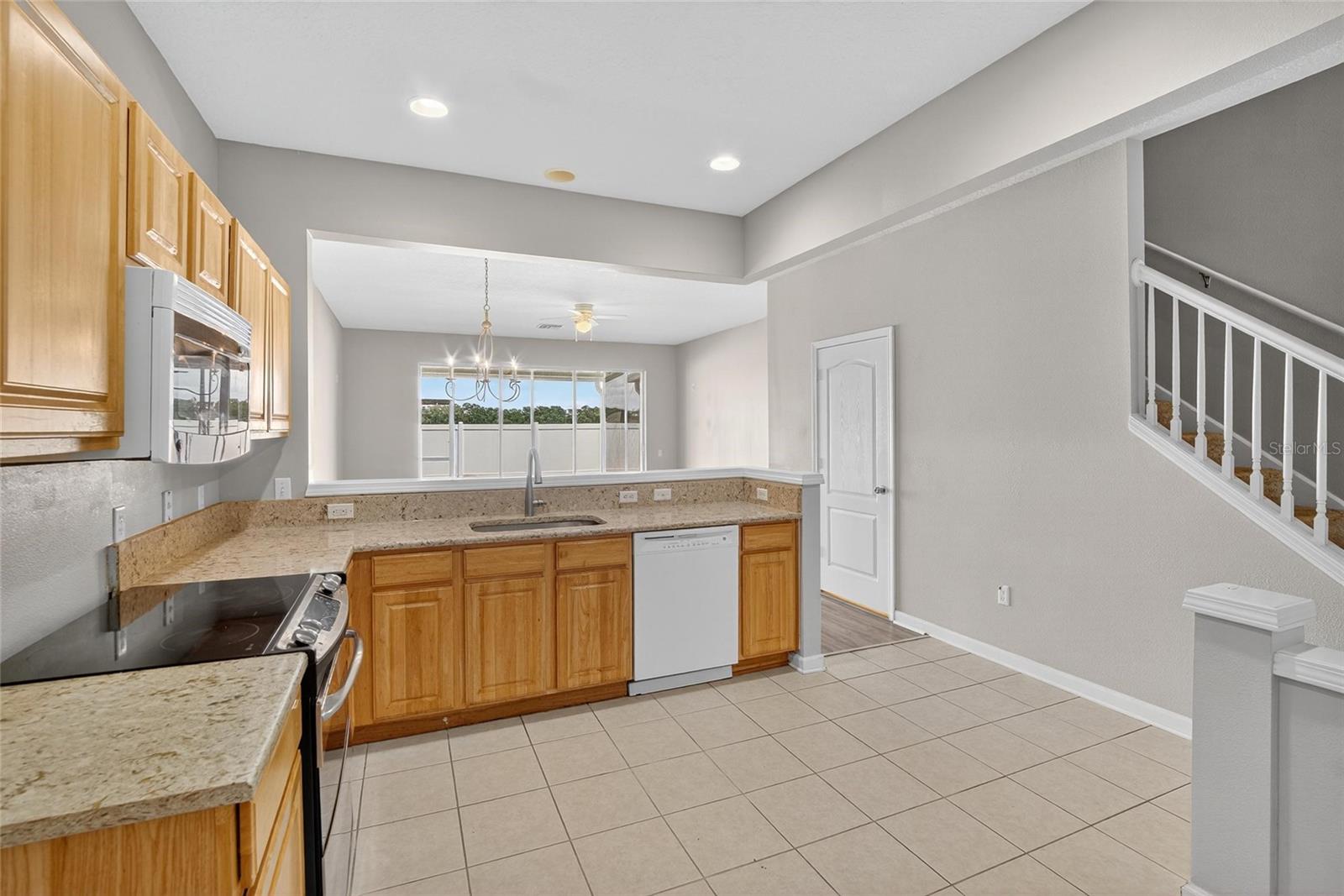 Image 11 of 30 For 4746 Pond Ridge Drive