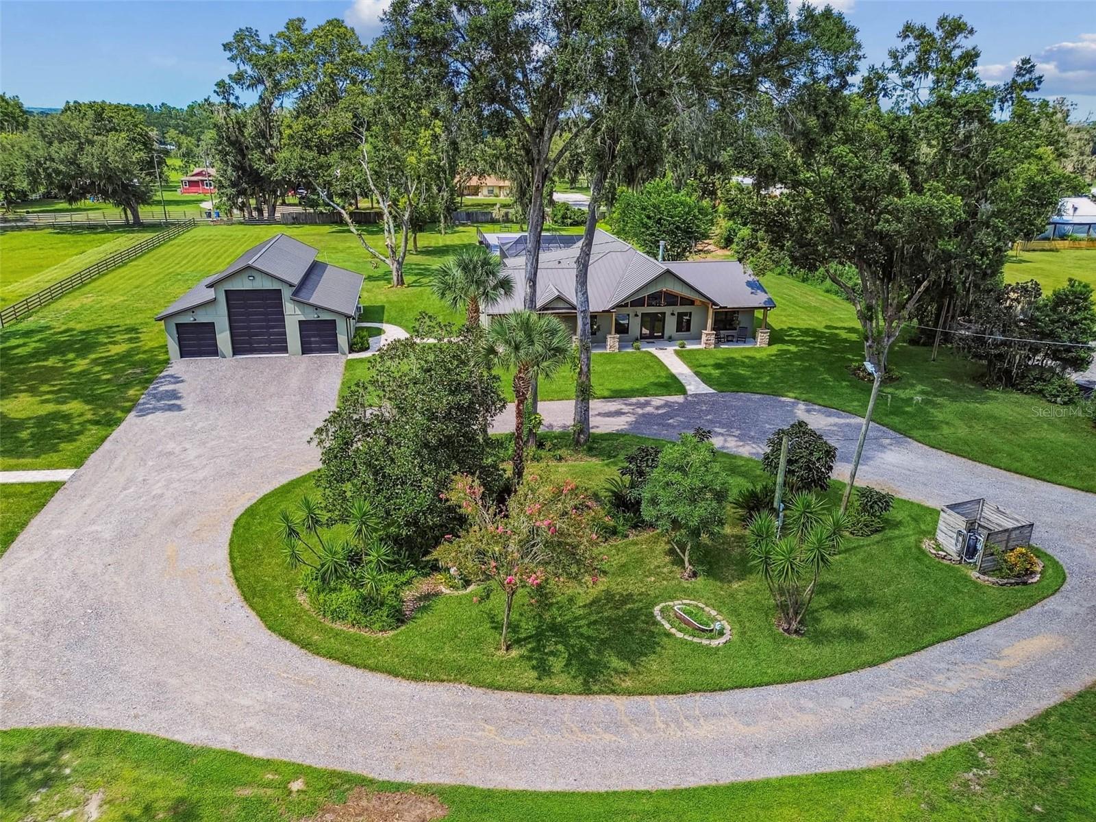 Listing photo id 35 for 1517 Uncle Buds Lane