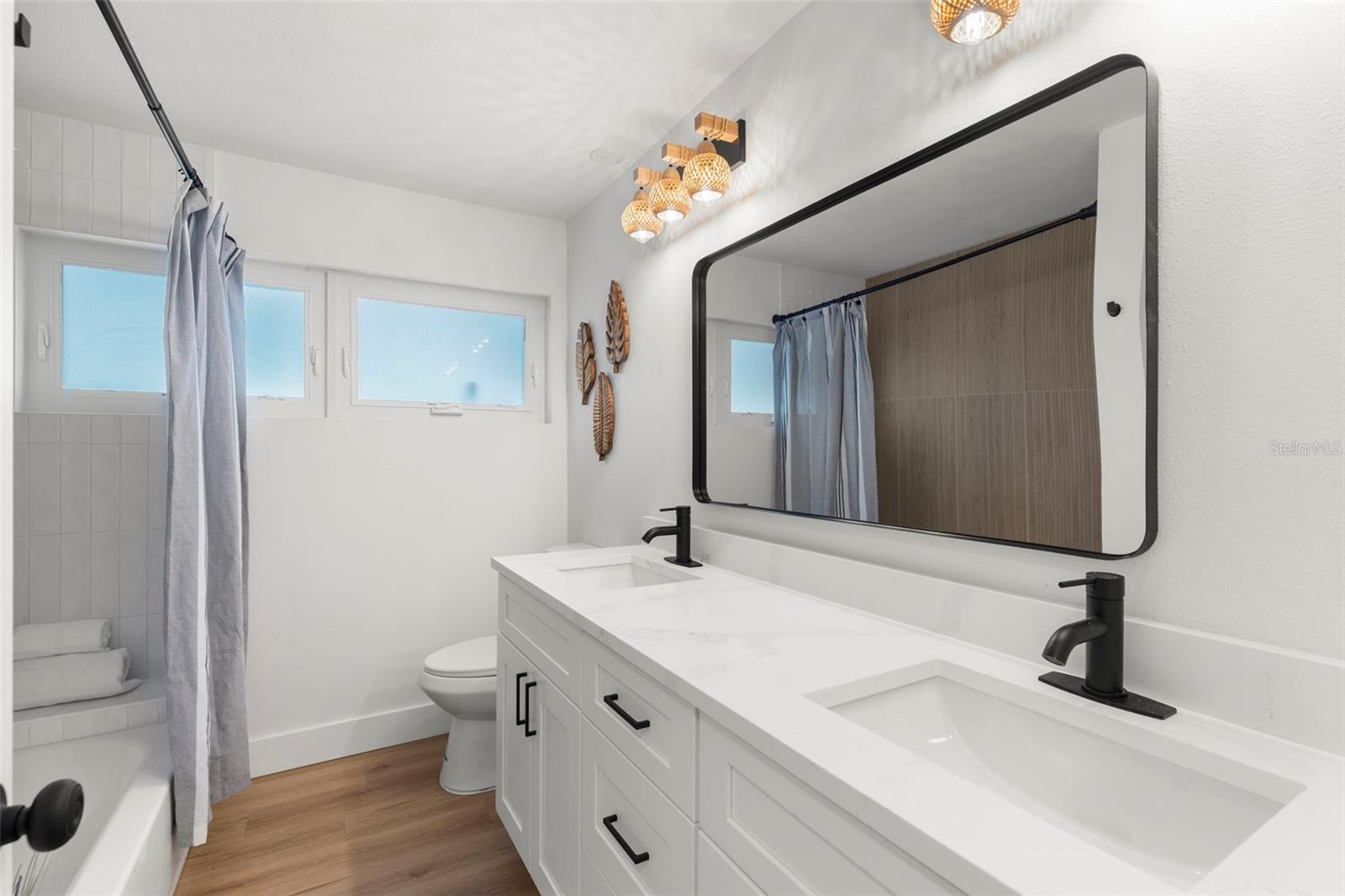 Listing photo id 19 for 2164 Cedar Drive