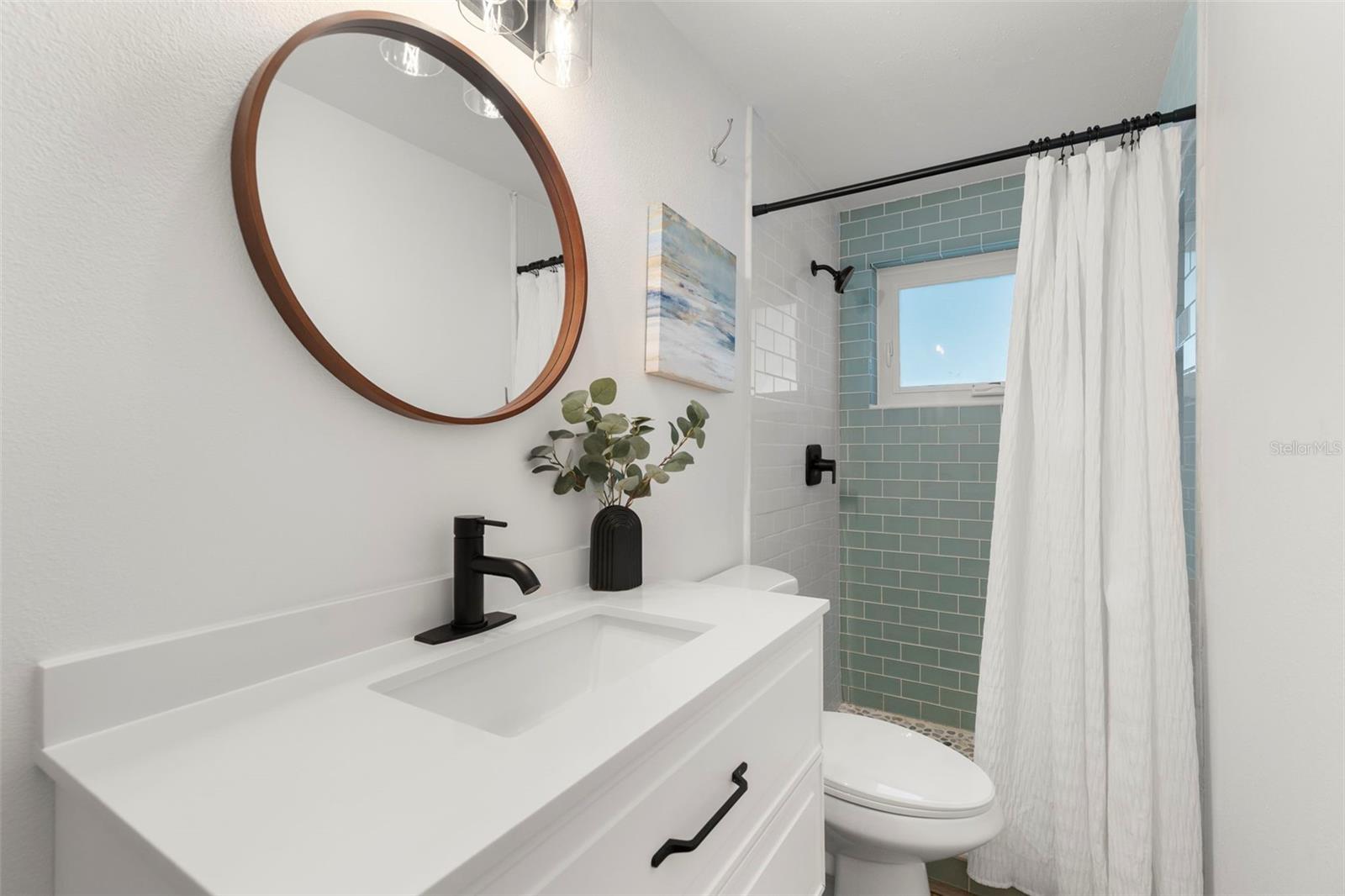 Listing photo id 22 for 2164 Cedar Drive