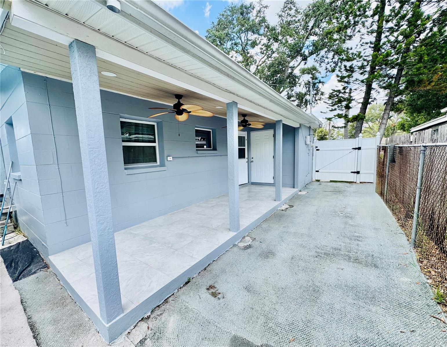 Image 18 of 29 For 7428 36th Avenue N