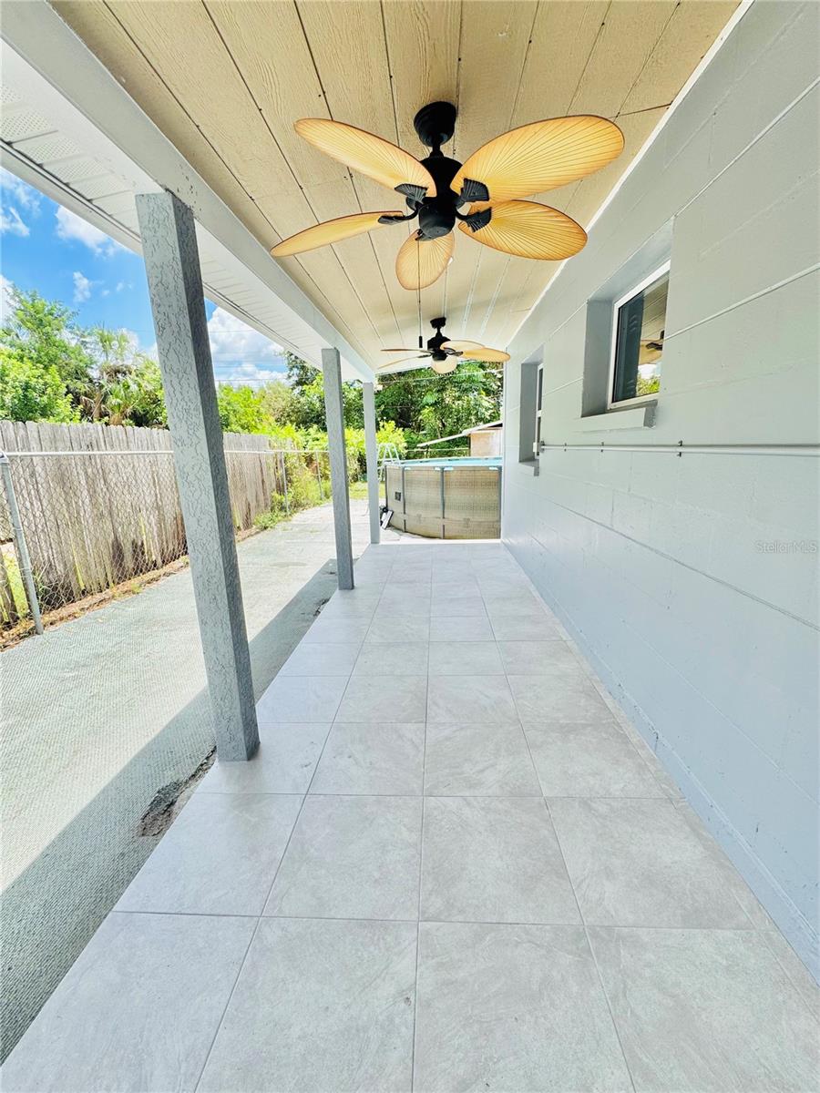 Image 20 of 29 For 7428 36th Avenue N