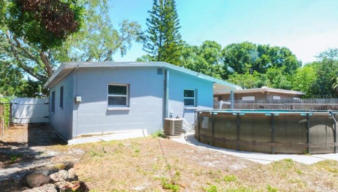 Image 25 of 29 For 7428 36th Avenue N