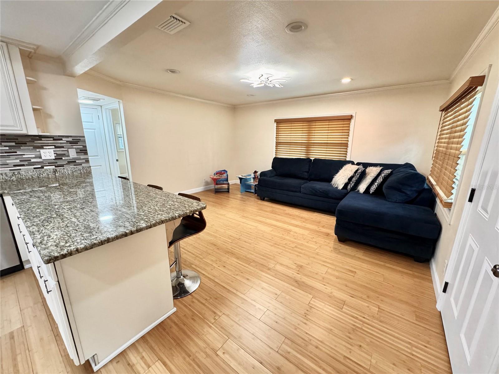Image 4 of 29 For 7428 36th Avenue N