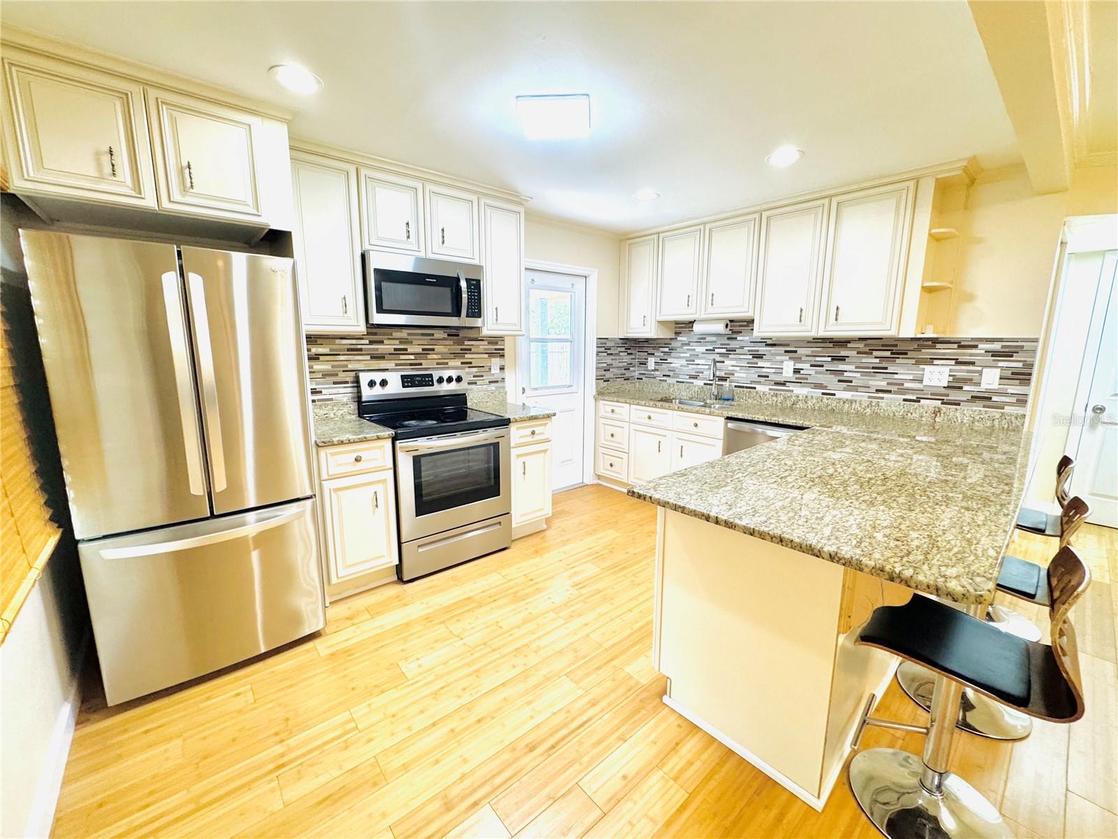 Image 8 of 29 For 7428 36th Avenue N