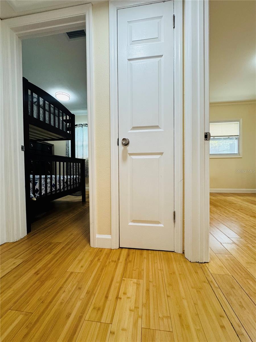 Image 9 of 29 For 7428 36th Avenue N