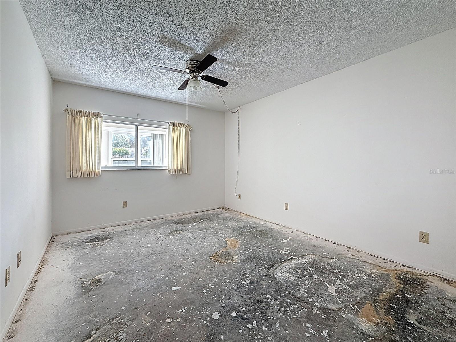 Image 16 of 34 For 1701 Pinehurst Road 19d