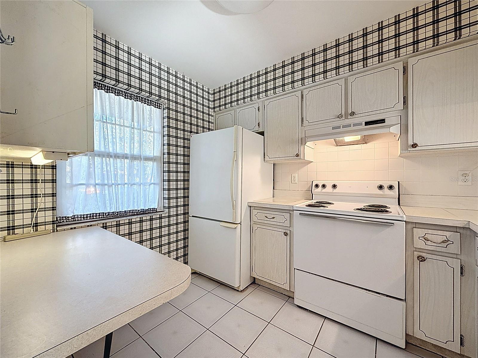 Image 7 of 34 For 1701 Pinehurst Road 19d