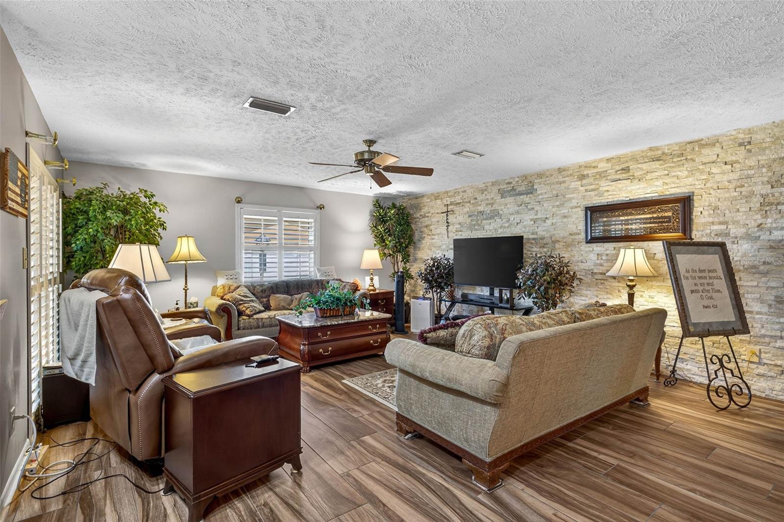 Image 15 of 38 For 4001 Highgate Drive