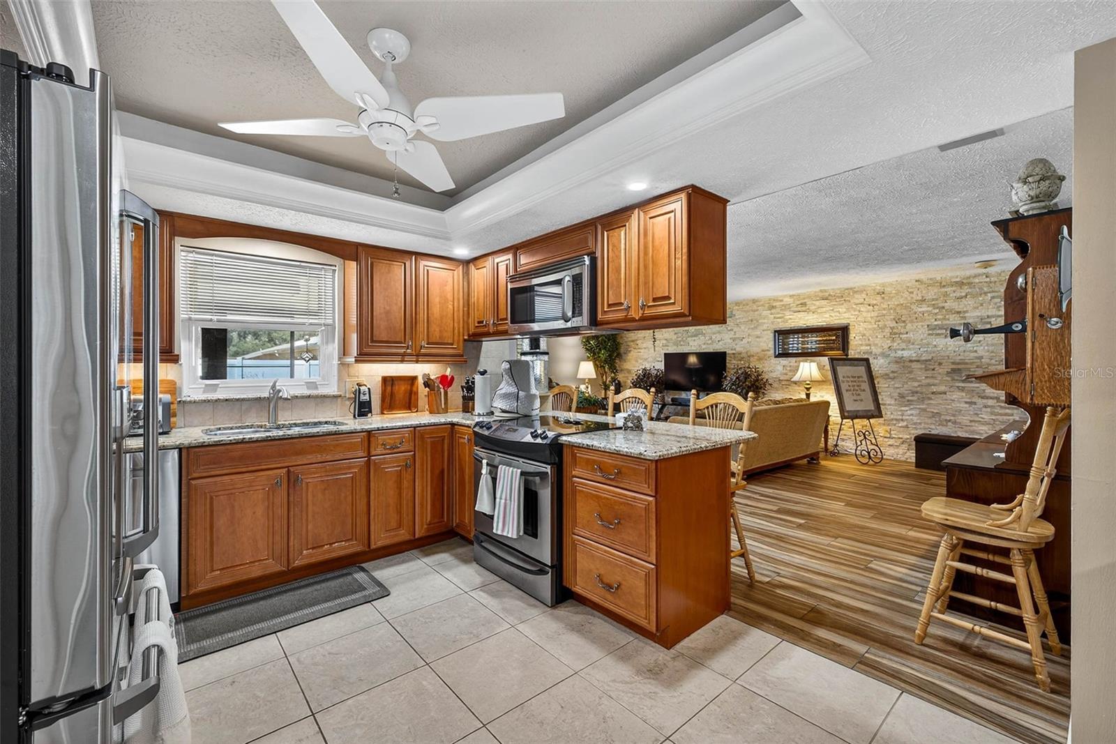 Image 9 of 38 For 4001 Highgate Drive
