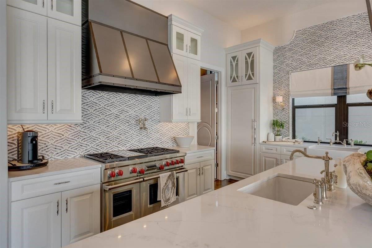 Listing photo id 12 for Address Not Provided