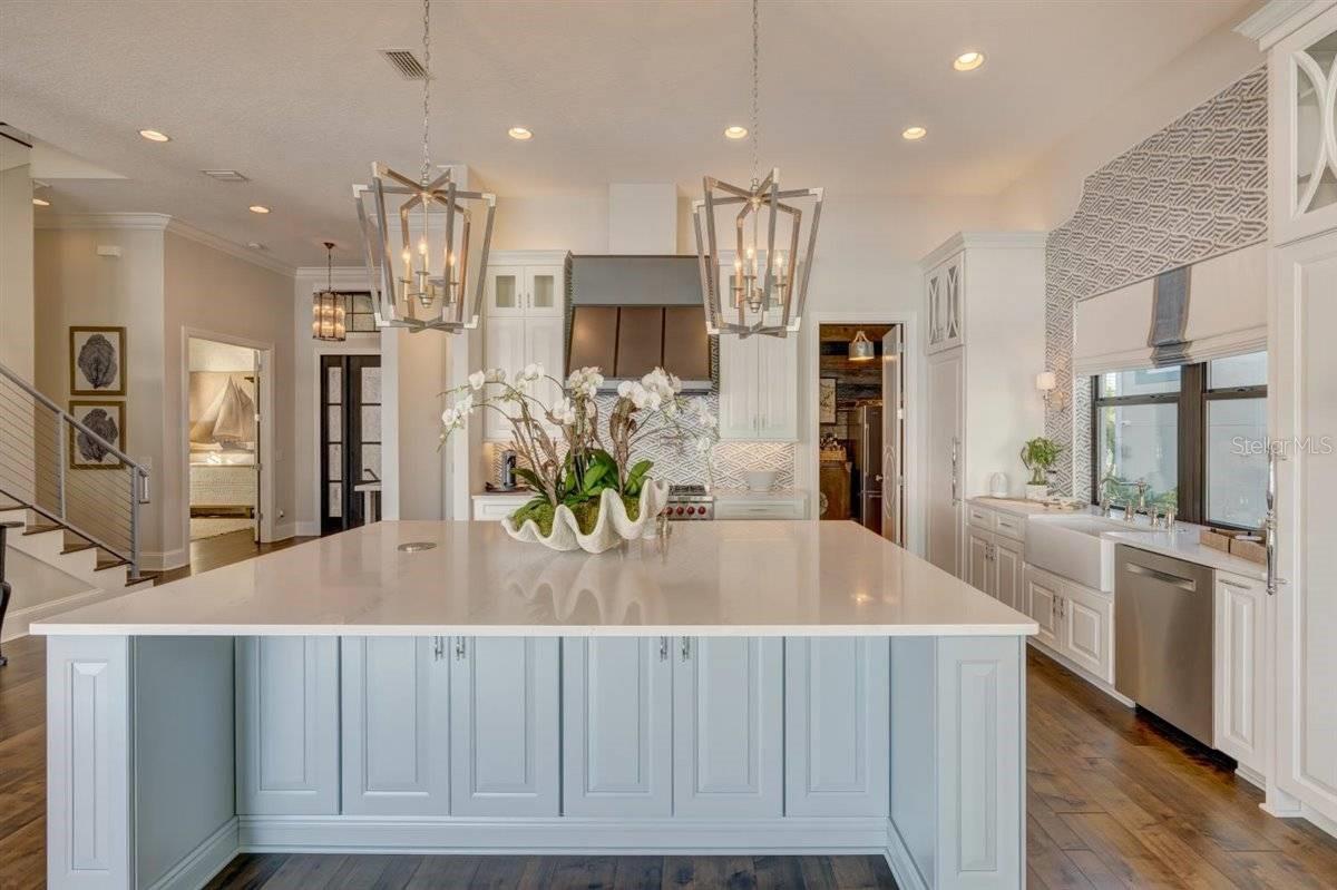 Listing photo id 14 for Address Not Provided