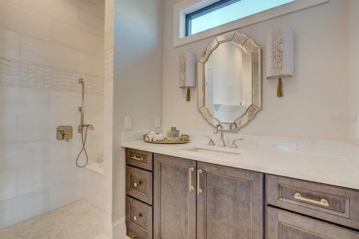 Listing photo id 28 for Address Not Provided