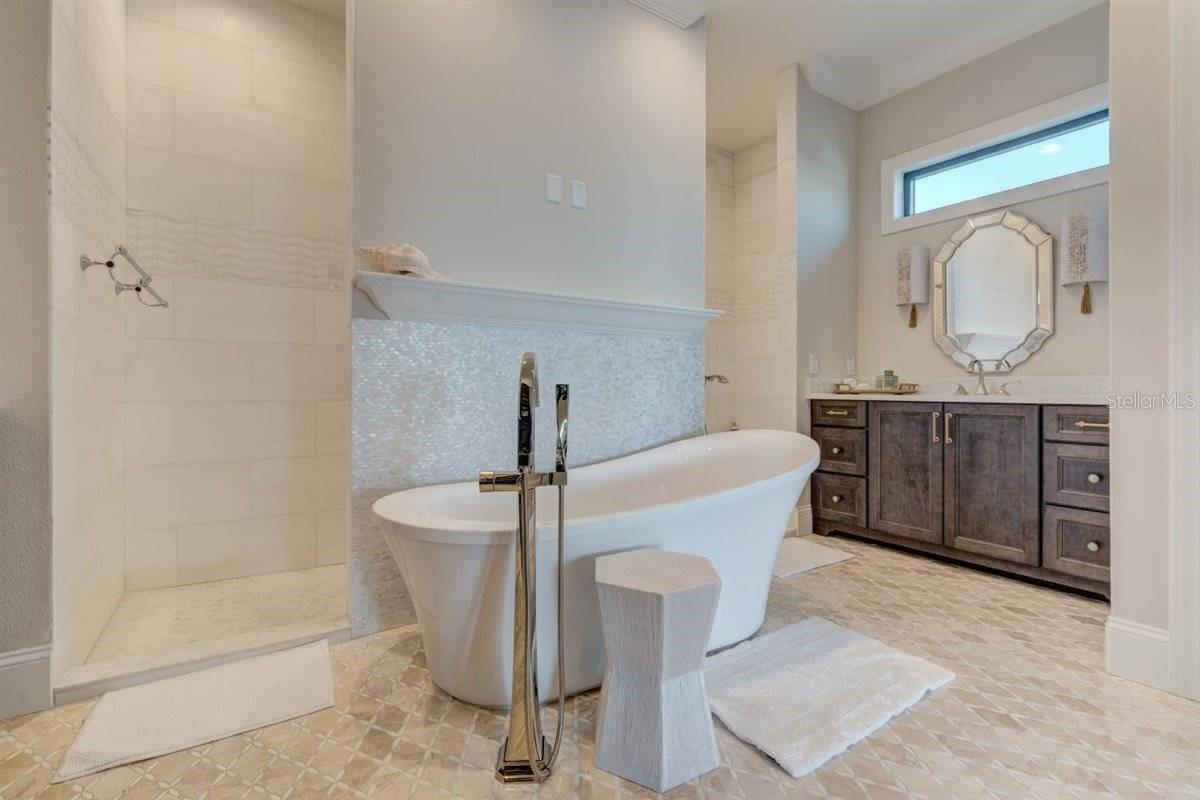 Listing photo id 30 for Address Not Provided