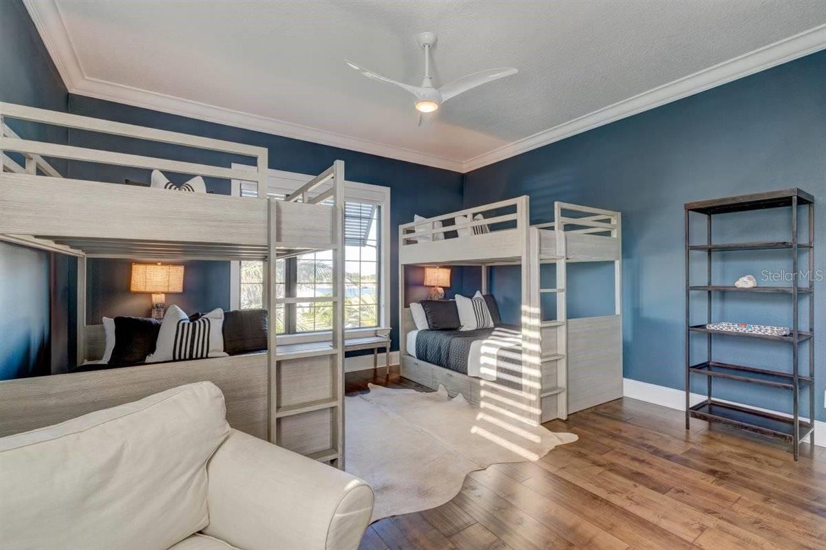 Listing photo id 46 for Address Not Provided